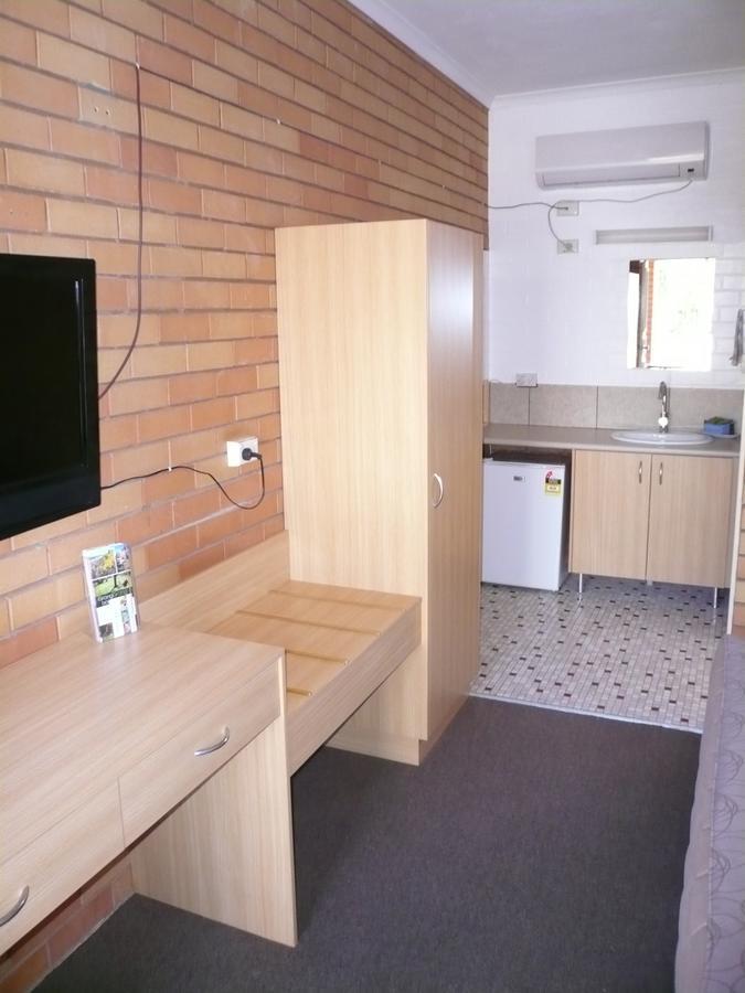 Grong Grong Motor Inn Екстер'єр фото