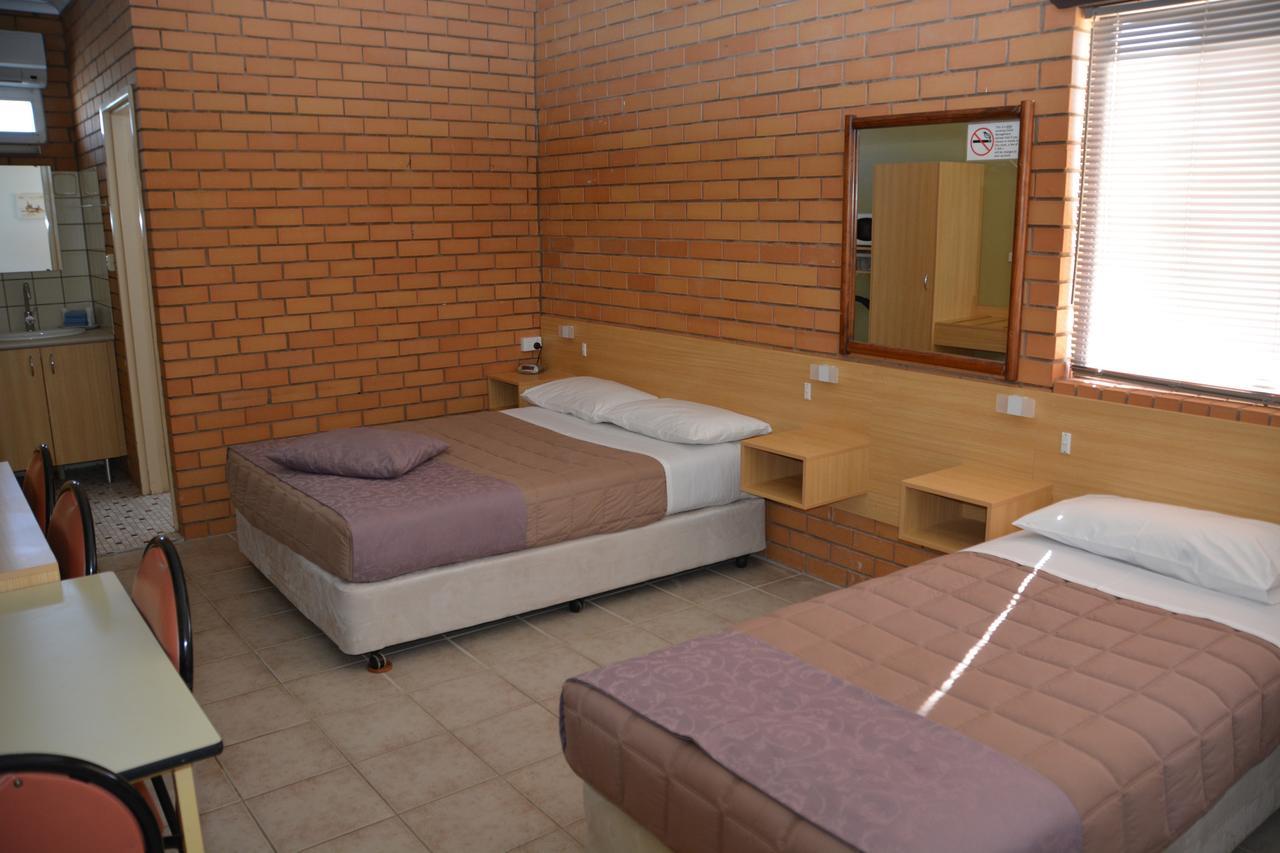 Grong Grong Motor Inn Екстер'єр фото